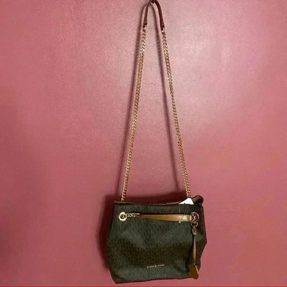 Michael Kors Women's Jet Set Chain - Picture 16 of 16